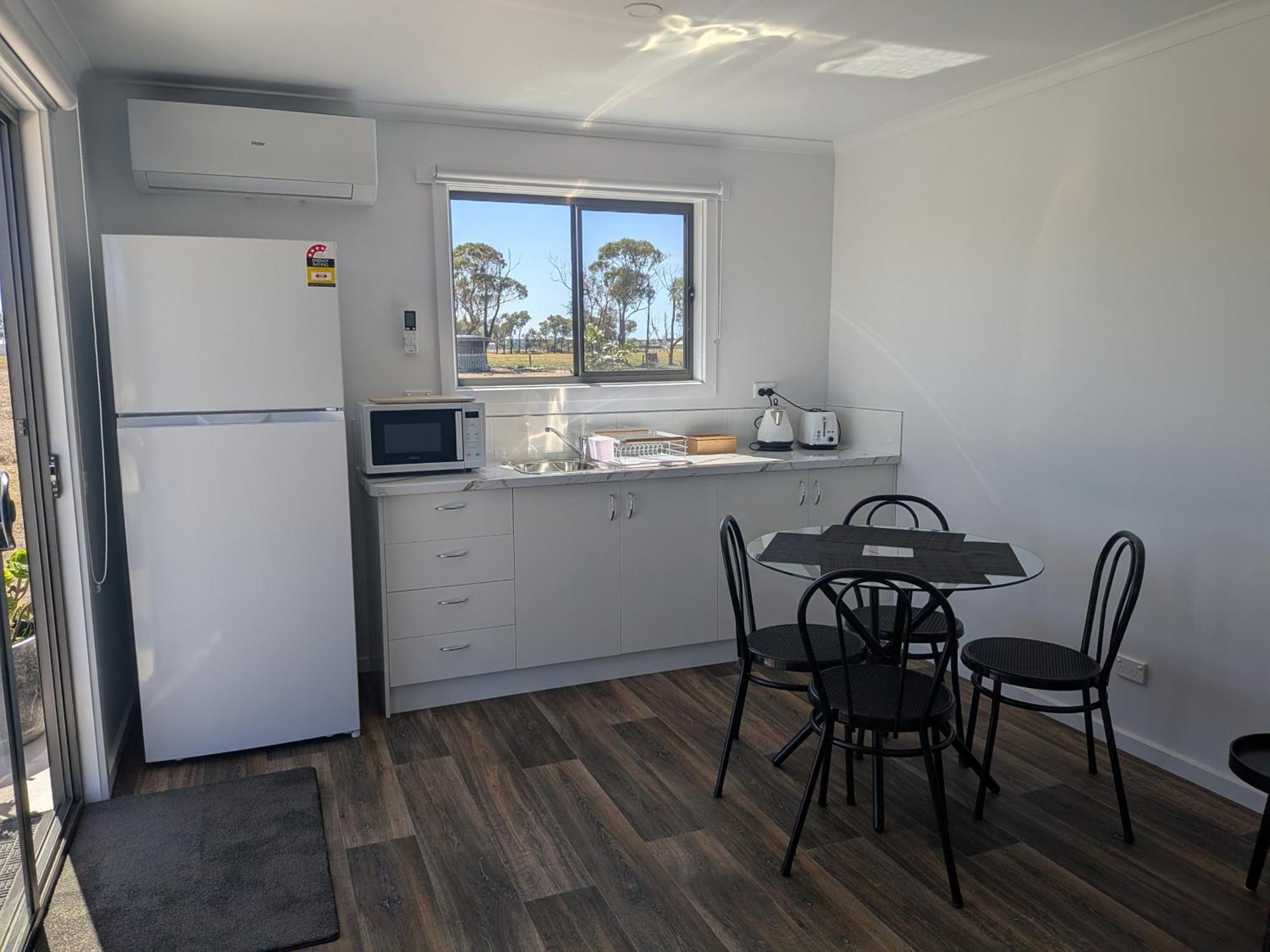 Bed and Breakfast The Oxley Estate Portarlington Esterno foto